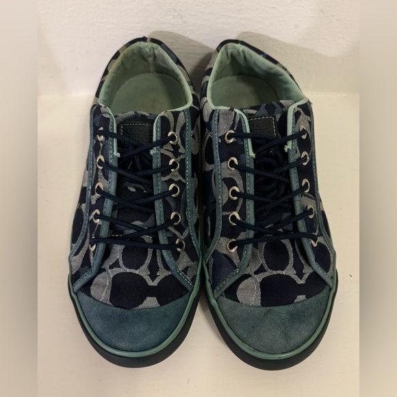 Coach Barrett blue shoes size 9 Women's Casual Shoe. Elevate your casual style - Picture 10 of 15